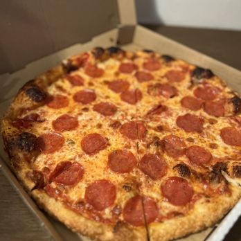 Giovanni's Pizzeria - Pepperoni Pizza - Pizza Near Me - Sunnyvale, California Giovanni's Pizzeria - Pepperoni Pizza - Pizza Near Me - Sunnyvale, California