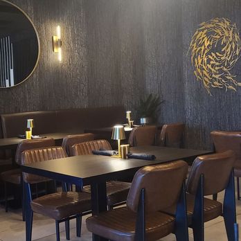 Oceana - Beautiful dining area - Seafood Near Me - Rancho Mirage, California