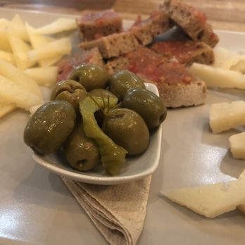 Bodego Can Rigo - Tapas Bars Near Me - Palma, PM