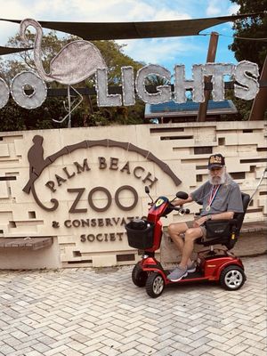 Palm Beach Zoo & Conservation Society by null