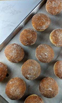 Dot & Dough by null