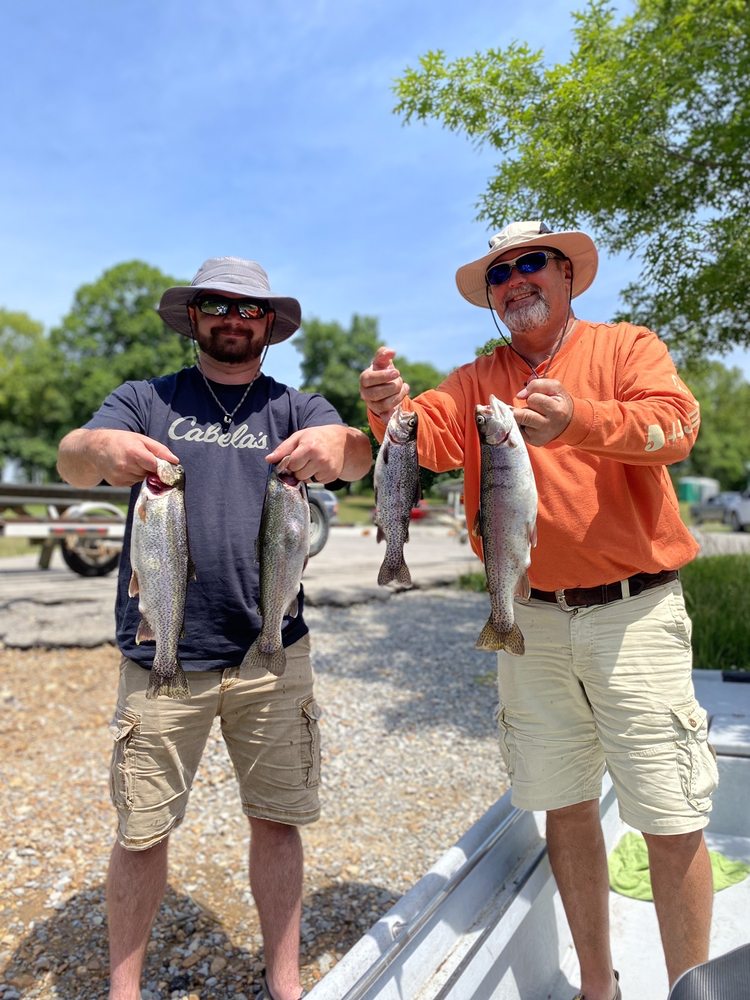 Big Phil's Guides Logo