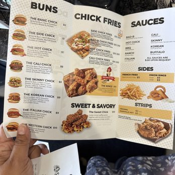Side Chick - Hot chicken Sandwiches - Chicken Shop Near Me - San Diego, California Side Chick - Hot chicken Sandwiches - Chicken Shop Near Me - San Diego, California