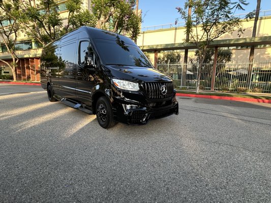 Mercedes Sprinter - Ride in style with our Mercedes Sprinter Limo. It seats up to 14 people comfortably. Call or message us today to book. Mercedes Sprinter - Ride in style with our Mercedes Sprinter Limo. It seats up to 14 people comfortably. Call or message us today to book.