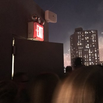 Rooftop 93 - SEE OBSTRUCTED FIREWORKS BEHIND BUILDING - Lounges Near Me - New York, New York Rooftop 93 - SEE OBSTRUCTED FIREWORKS BEHIND BUILDING - Lounges Near Me - New York, New York