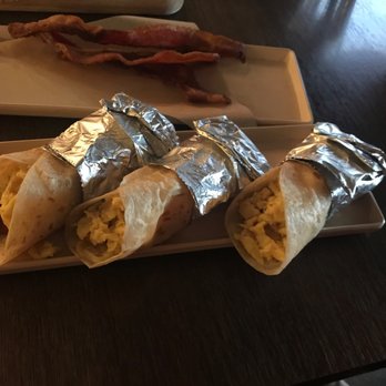 Tout Suite - Taco Tuesday - Cafes Near Me - Houston, Texas