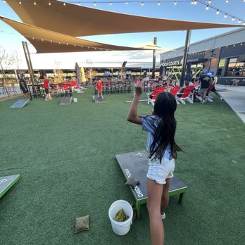 Chicken N Pickle - Pickleball Near Me - Henderson, Nevada