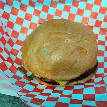 Otto’s Kitchen - Single smash cheese burger. - Food Trucks Near Me - Victor, Idaho Otto’s Kitchen - Single smash cheese burger. - Food Trucks Near Me - Victor, Idaho