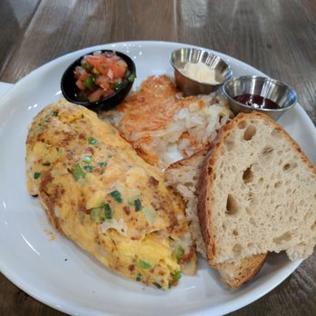 Cupitol Coffee & Eatery - Spanish Omelet. Love me some spicy chorizo and jalapeños. Very scrumptious. - Coffee & Tea Near Me - Chicago, Illinois