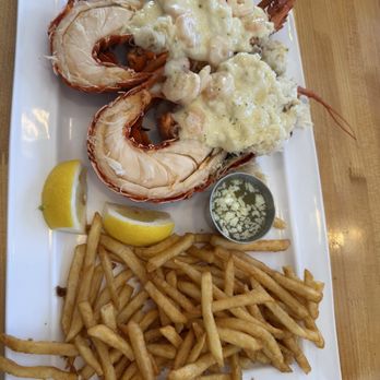 NDMK Fish House - Spiny lobster - Sushi Bars Near Me - Avalon, California NDMK Fish House - Spiny lobster - Sushi Bars Near Me - Avalon, California