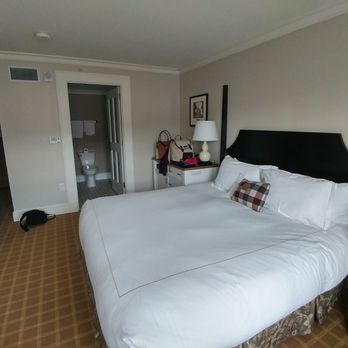 Kimpton Taconic Hotel - Fireplace King Room - Hotels Near Me - Manchester Village, Vermont