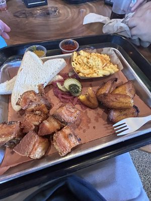 Hog & Tradition @ HallPass by null