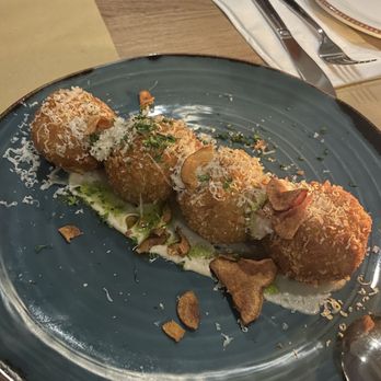 Fiorino - Arancini (15$) - Italian Near Me - Vancouver, British Columbia Fiorino - Arancini (15$) - Italian Near Me - Vancouver, British Columbia