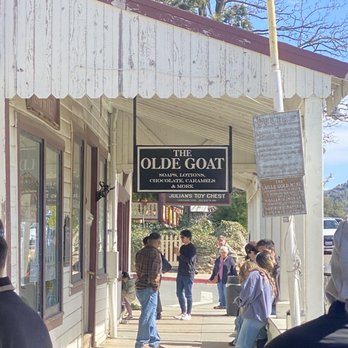 THE OLDE GOAT - Updated January 2026 - 41 Photos & 24 Reviews - 2106