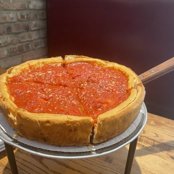 Giordano's - Small stuffed deep dish Chicago Classic pizza - Pizza Near Me - Chicago, Illinois Giordano's - Small stuffed deep dish Chicago Classic pizza - Pizza Near Me - Chicago, Illinois