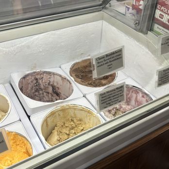 Bumbleberry Bakery - Ice cream - Ice Cream & Frozen Yogurt Near Me - Springdale, Utah Bumbleberry Bakery - Ice cream - Ice Cream & Frozen Yogurt Near Me - Springdale, Utah