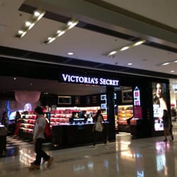 Victoria's Secret - 成日經過會噴血既shop