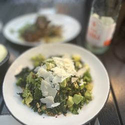 Sophia Steak - Chicago - Super green vegetable salad