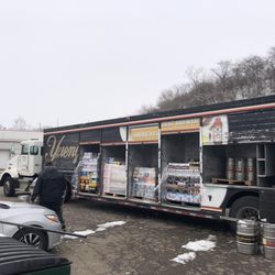 Z&l Beverage Dba Pdh Hoov - Delivery truck