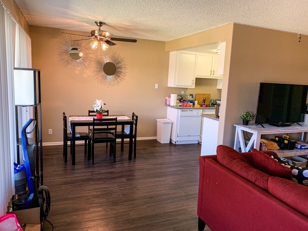 BRIARWOOD SQUARE APARTMENTS Updated September 2024 118 Photos & 64