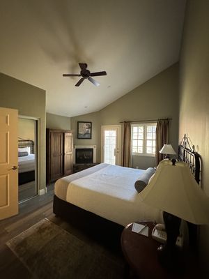Cambria Pines Lodge by null