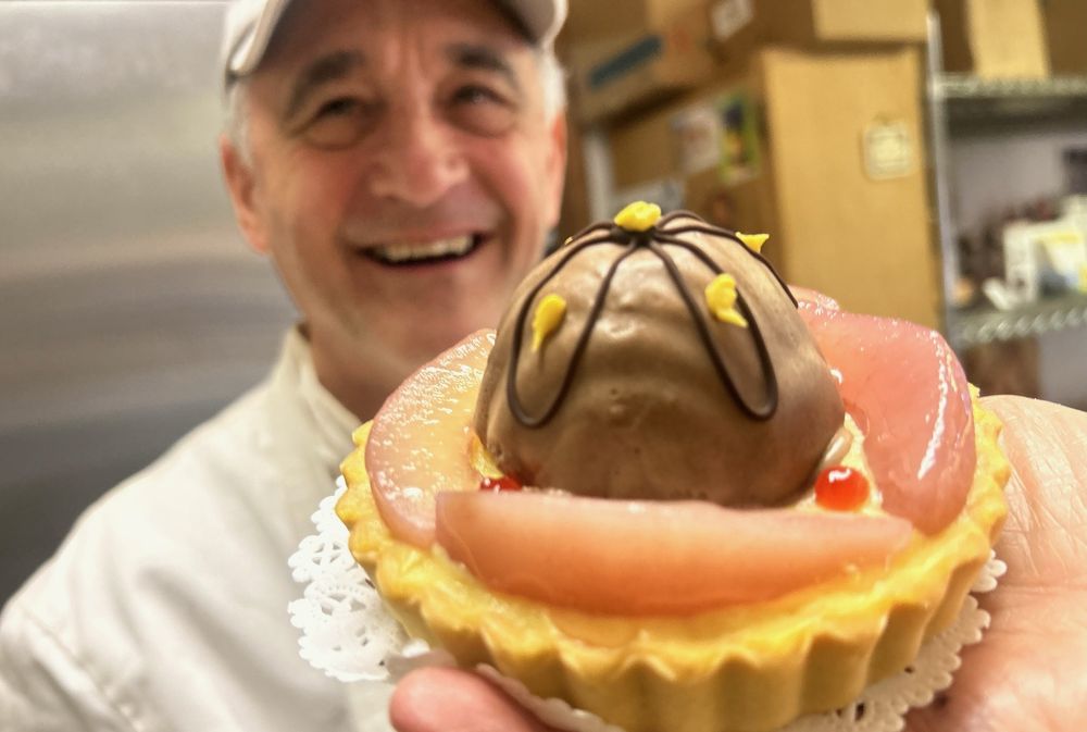 Giancarlo Fine European Pastries Logo
