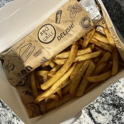 Zara Eatery - Chicken Shawarma Sandwich w/ fries