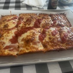 Queen City Crust - Cheese pizza