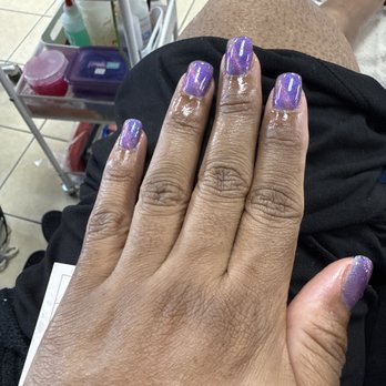 Le Monde Nails - My cat eye nails look great - Nail Salons Near Me - Spring, Texas