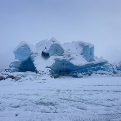 Great Alaskan Tourist Trap - Glacier
