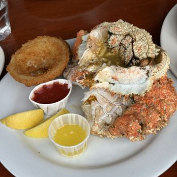 Santa Barbara Shellfish Company - box crab - Seafood Near Me - Santa Barbara, California
