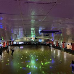 Roll Arena Family Skating Center