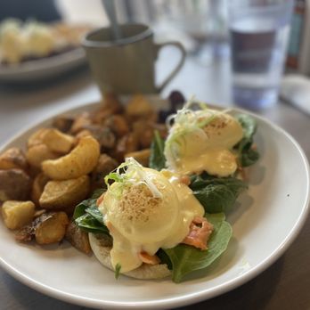 Kook's Cooks - Smoked Salmon Benedicts - Breakfast & Brunch Near Me - Coquitlam, British Columbia Kook's Cooks - Smoked Salmon Benedicts - Breakfast & Brunch Near Me - Coquitlam, British Columbia