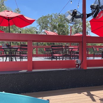 Tiki Docks Riverview - Upper patio - Salad Near Me - Riverview, Florida
