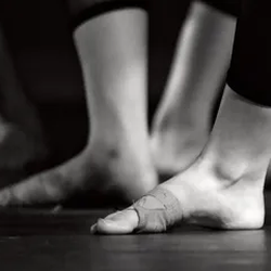 Mission Chasse Dance