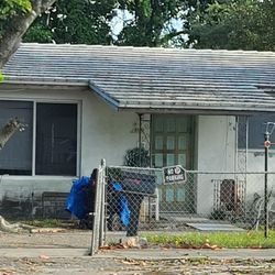 Cornerstone Homebuyers - Cornerstone Homebuyers Real estate consultant in Miami, Florida