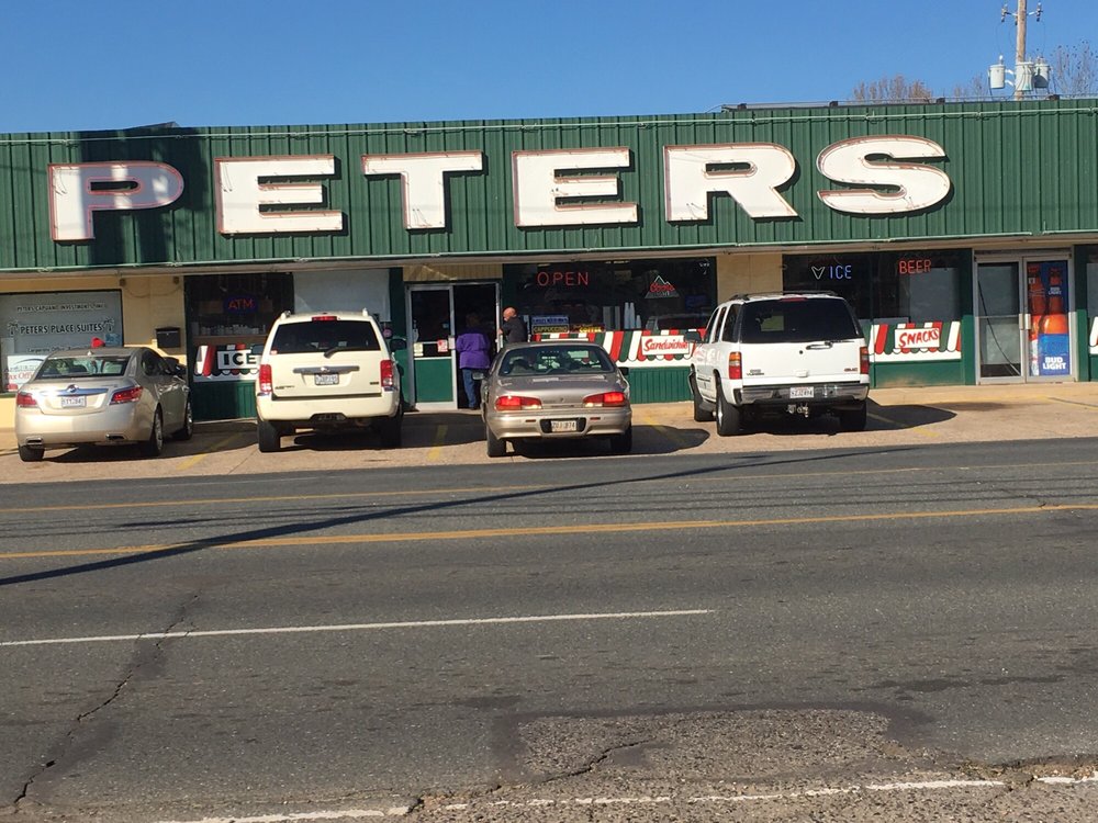 PETERS GROCERY & LIQUOR Updated September 2024 10 Reviews 1521