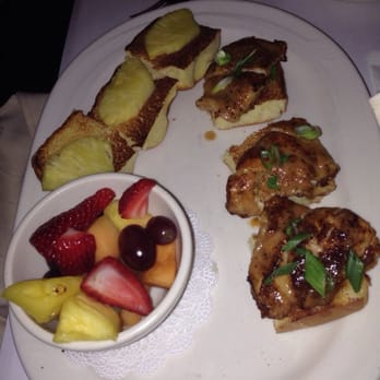 Polaris Grill - Grouper sliders, not as great as they sound. - New American Near Me - Columbus, Ohio