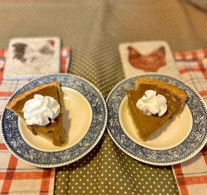 Moffett's Family Restaurant & Chicken Pie Shoppe by null