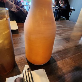 Sweetee Thai Cafe - If you're sitting in this is a large for $6 totally worth it - Thai Near Me - Artesia, California