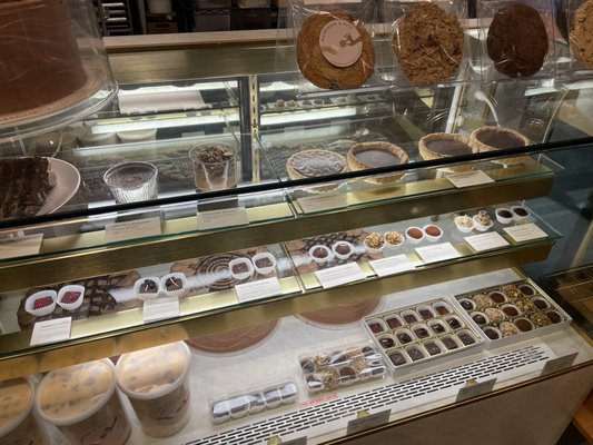 Markham & Fitz Chocolate by null