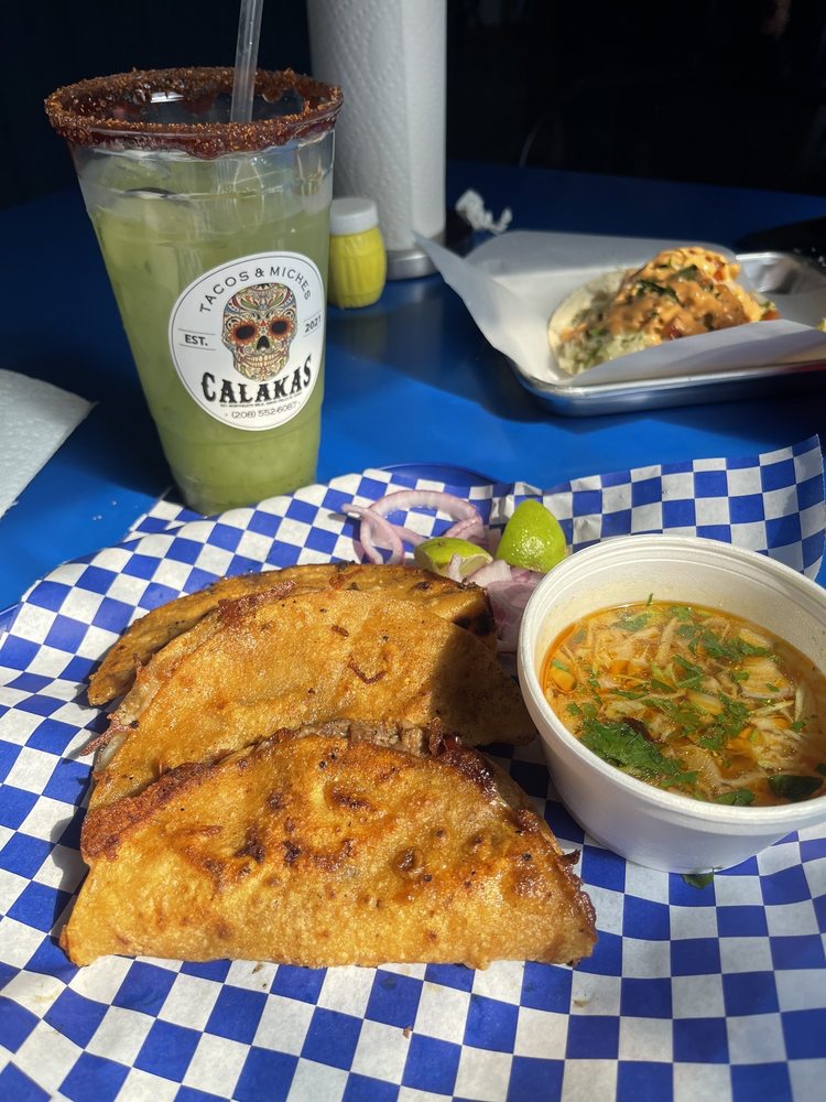 CalaKas Tacos & Miches