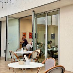 Etty’s Jewish Deli & Bakery