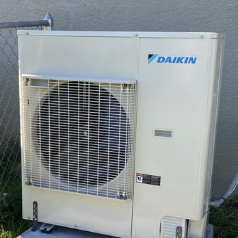 Roman's Service Cooling & Heating - Daikin air conditioner - Heating & Air Conditioning/HVAC Near Me - North Port, Florida Roman's Service Cooling & Heating - Daikin air conditioner - Heating & Air Conditioning/HVAC Near Me - North Port, Florida