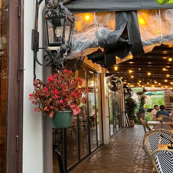 Sabor Cocinabar - Outdoor dining area - Mexican Near Me - San Antonio, Texas Sabor Cocinabar - Outdoor dining area - Mexican Near Me - San Antonio, Texas
