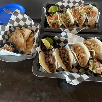 Don’s Tacos and Burritos - Tacos and dilla - Tacos Near Me - Cancún, ROO