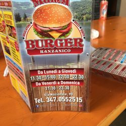 Mama Burger