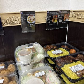 Medan Kitchen - Chicken and rendang with rice and egg - Indonesian Near Me - Rosemead, California Medan Kitchen - Chicken and rendang with rice and egg - Indonesian Near Me - Rosemead, California