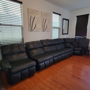 Clean N Go - Living room - Home Cleaning Near Me - San Francisco, California Clean N Go - Living room - Home Cleaning Near Me - San Francisco, California