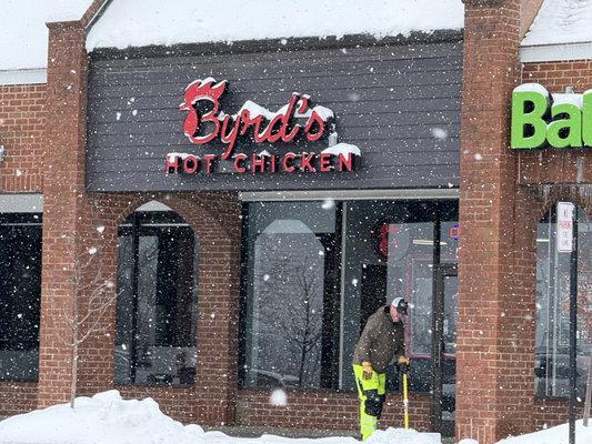 Byrd's Hot Chicken by null